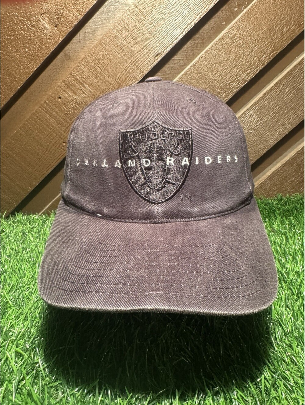 Vtg 90s OAKLAND RAIDERS American Needle Faded Black Snapback Hat NFL Distressed